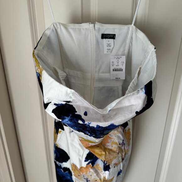 NWT Strapless Floral Dress w/ Pockets - Picture 2 of 8